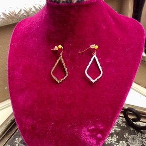 Kendra Scott Rose gold earrings